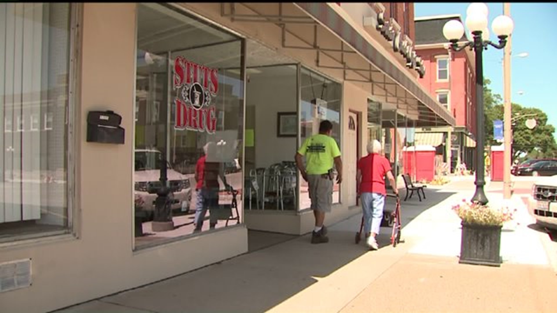 Three Aledo pharmacies to consolidate