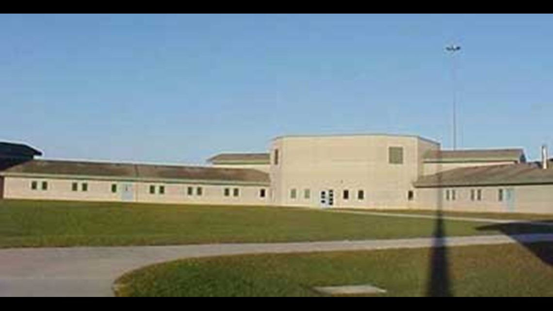 Hundreds of jobs cut as state decides to close juvenile detention ...