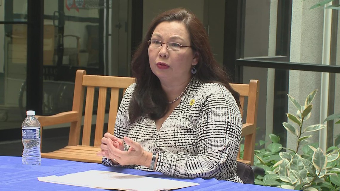 Illinois Sen. Duckworth talks Inflation Reduction act, lower prescription costs in Silvis visit