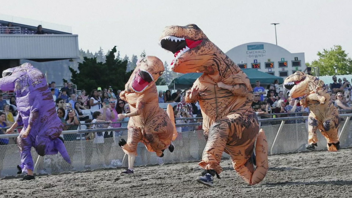 Race track in Washington hosts a prehistoric race for the ages
