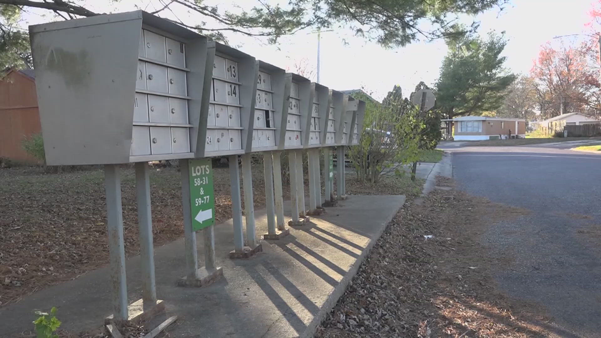 While Jeffrey Ballenger was making his usual rounds he noticed a mailbox full of unclaimed parcels. Thanks to his concern he saved a veteran suffering from a stroke.