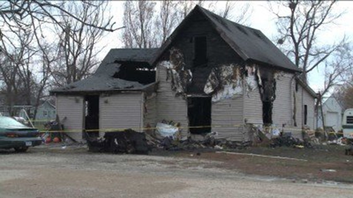Overheated lamp cord blamed for fatal Iowa house fire