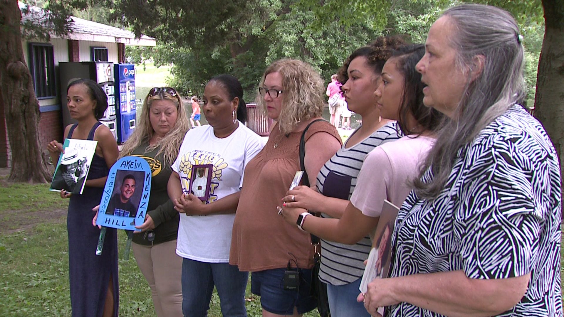 Mothers of gun violence to hold rally