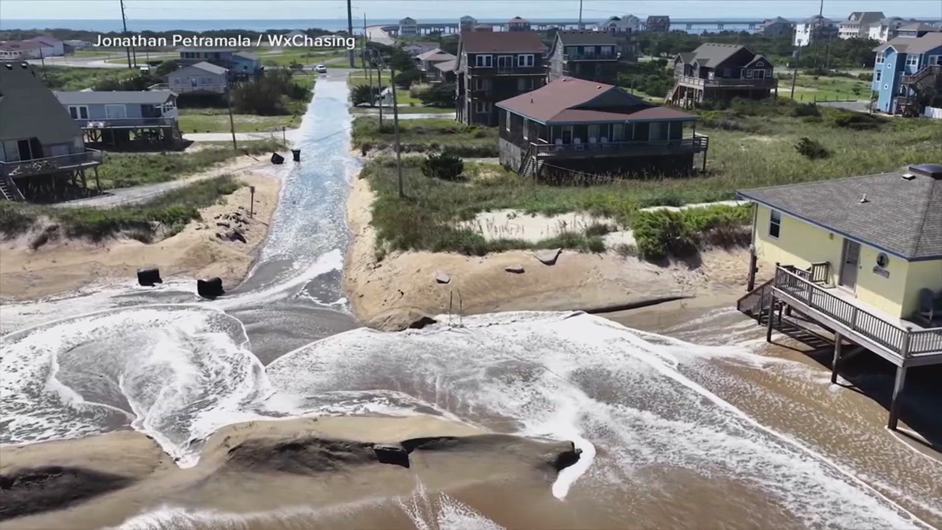 Parts of North Carolina under state of emergency as Erin churns past East  Coast