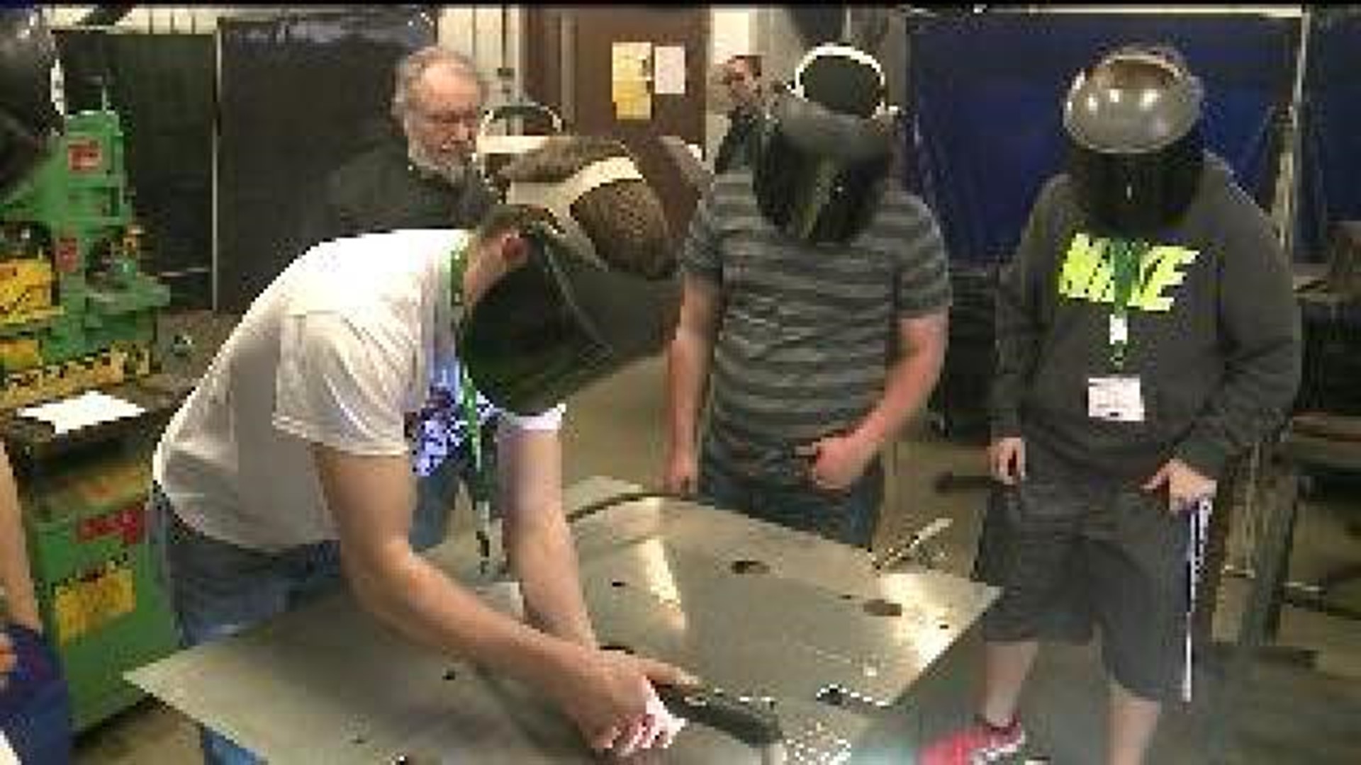 Muscatine area students explored manufacturing, agricultural careers