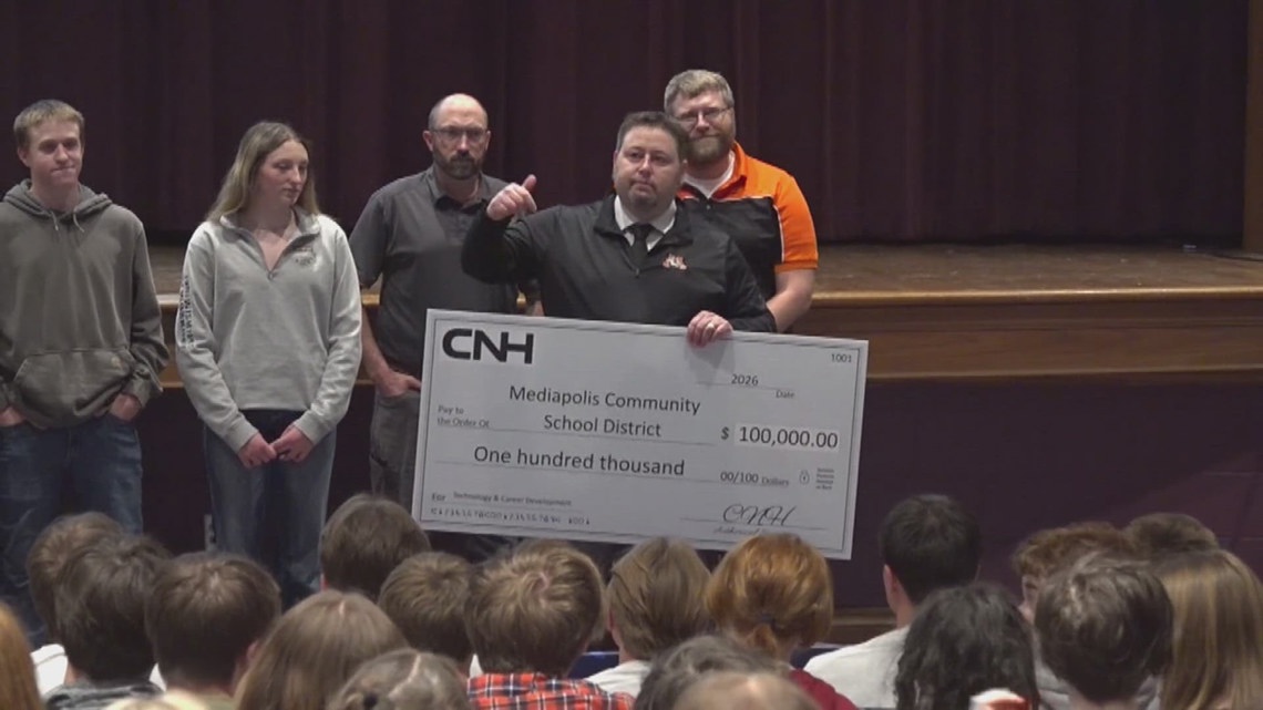 Mediapolis school district receives educational grants to expand student opportunities