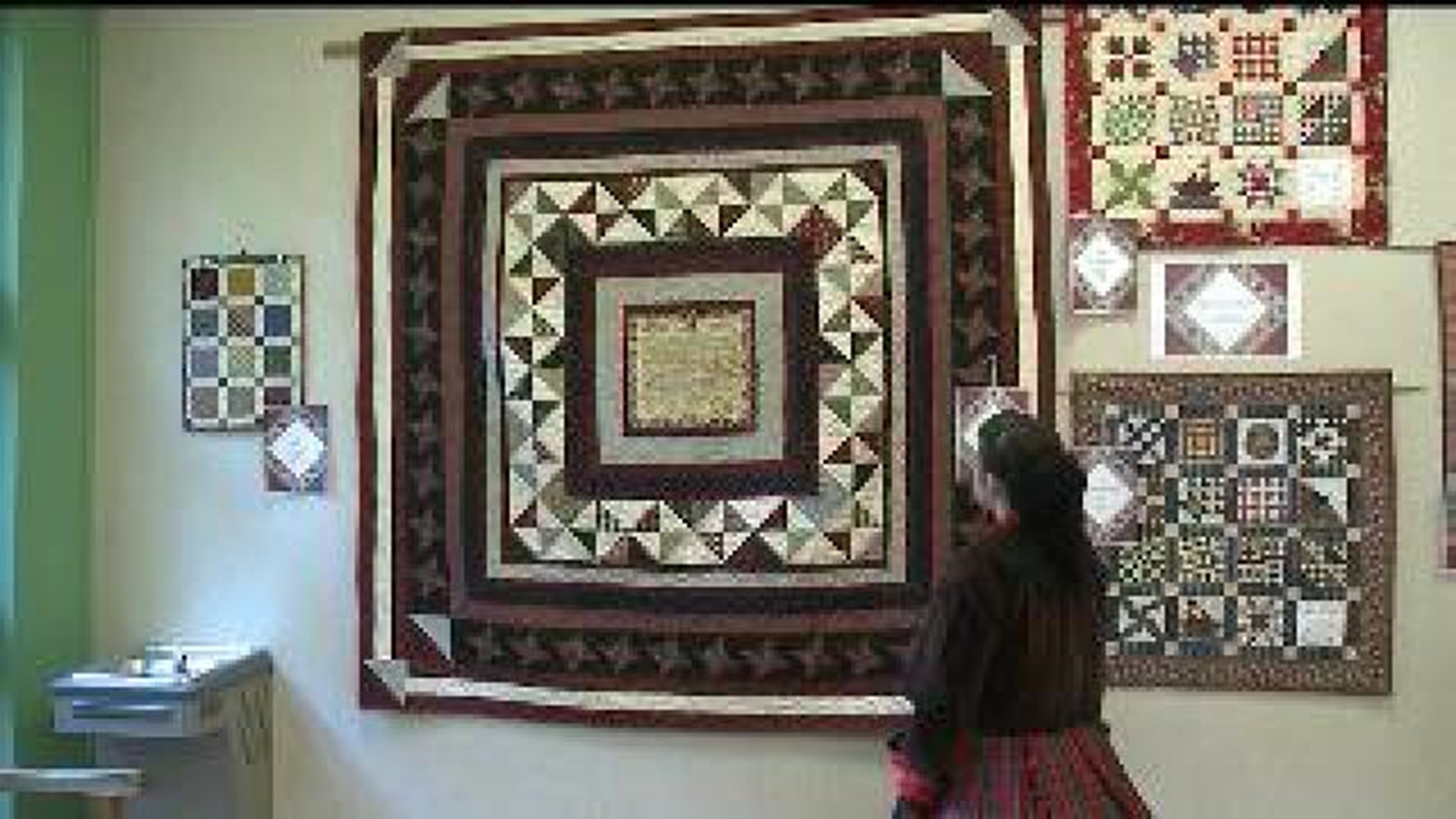 Quilts made to honor veterans