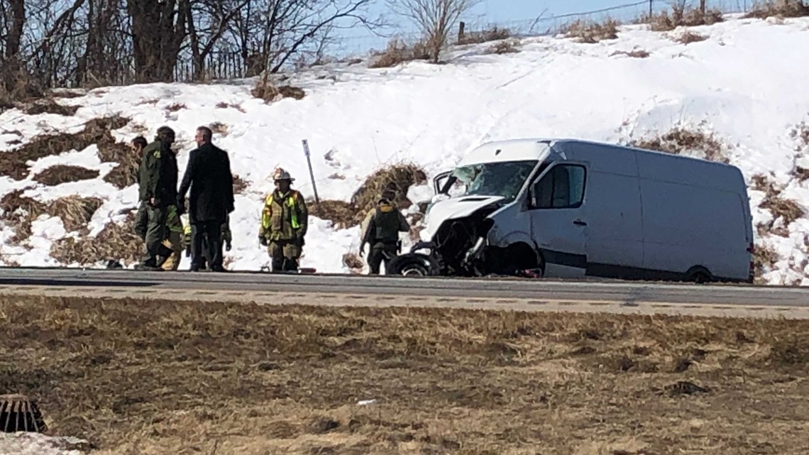 Two dead, 3 injured after accident on Highway 61 outside of Long Grove - Vimarsana News