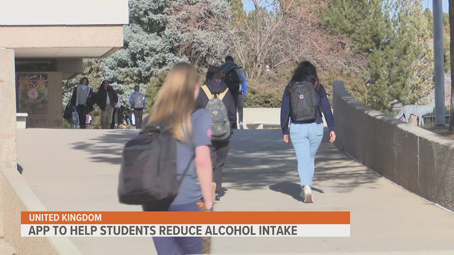 The "Smaart" app tracks students drinking habits, and gives feedback to students. A study found students using the app noted a 10% decrease in alcohol intake.