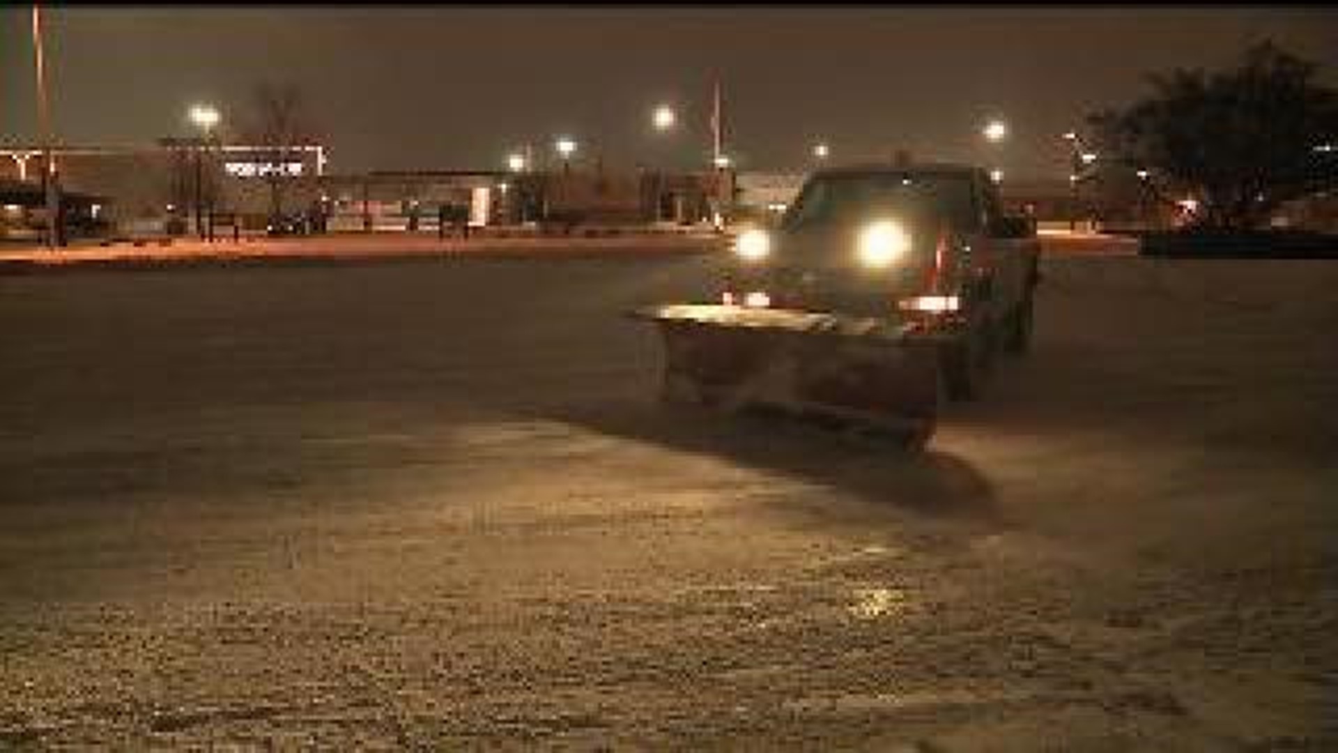 Snowplows out to make morning commute safer