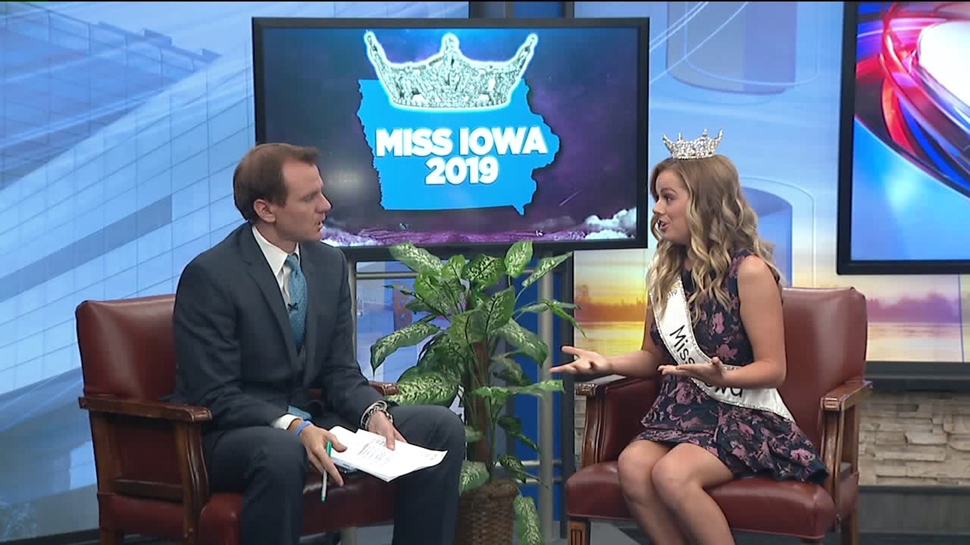 Miss Iowa 2019 joined us in studio Friday