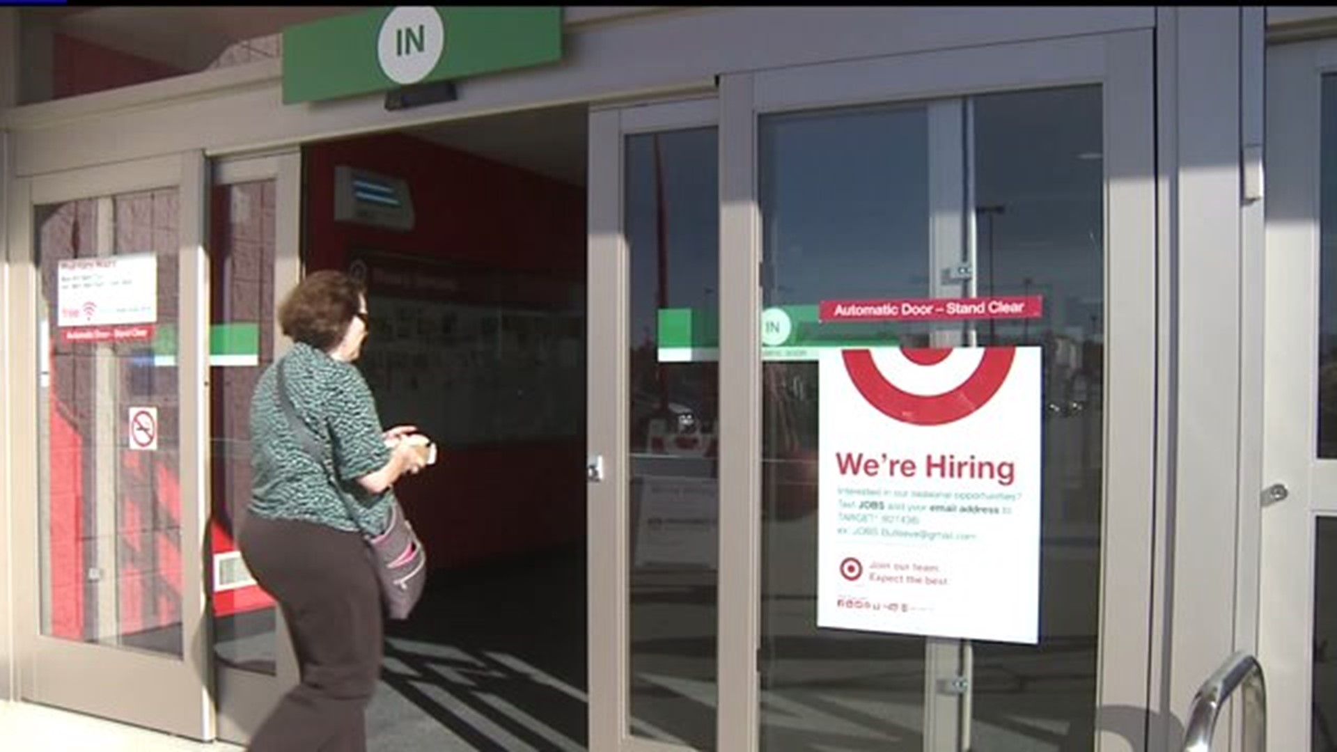 Seasonal hiring brings job opportunities to the Quad Cities