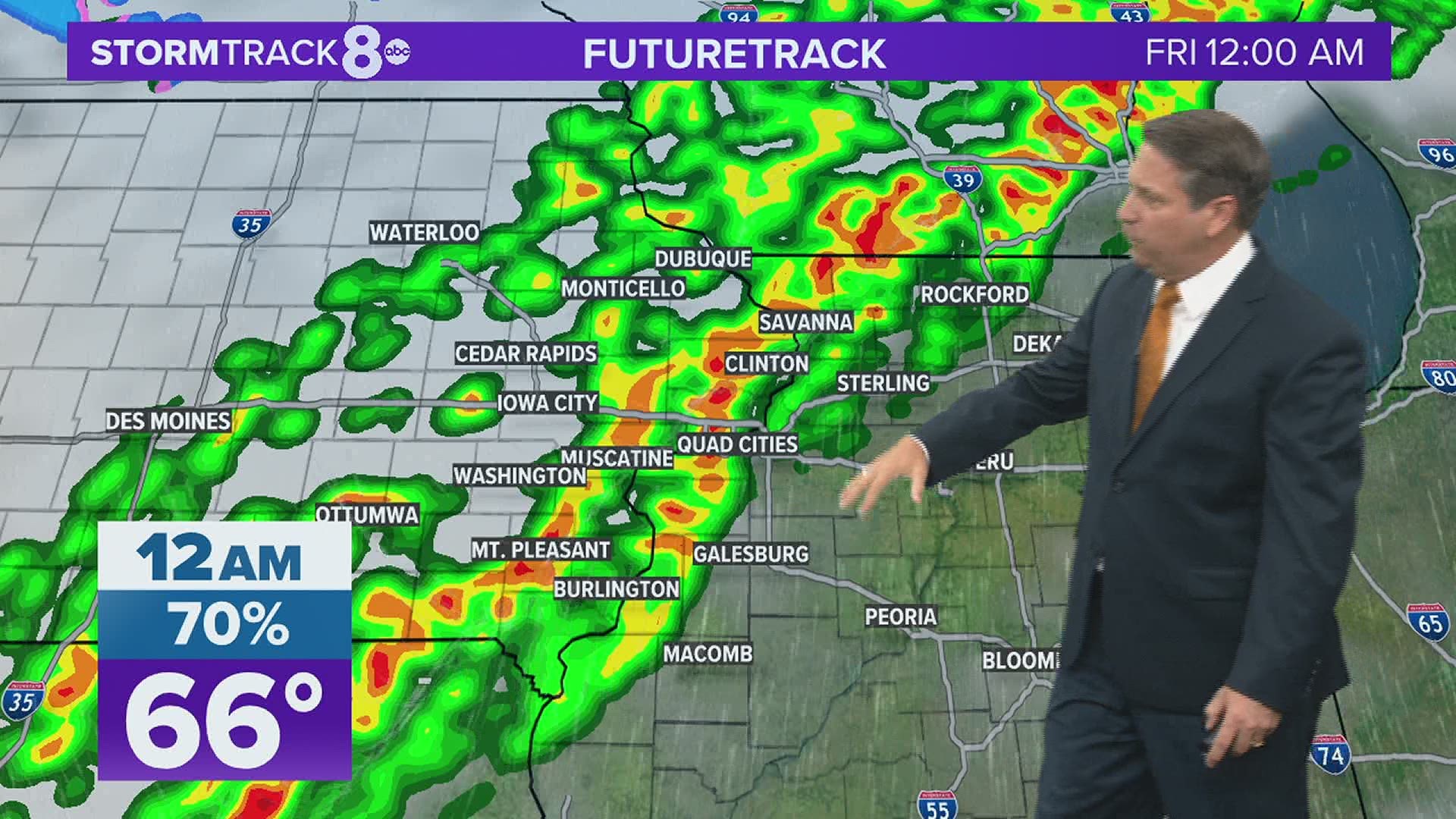 Showers and rumbles of thunder still on track after midnight | wqad.com