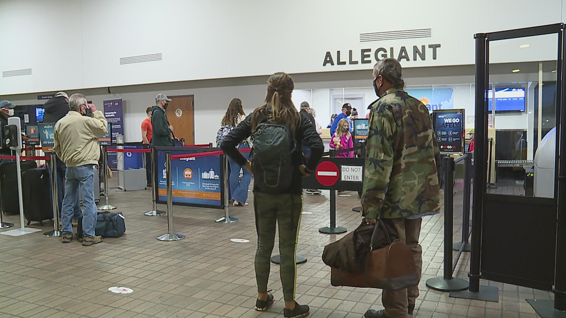 Four thousand people are expected to travel by air through MLI airport during Thanksgiving week in 2021.