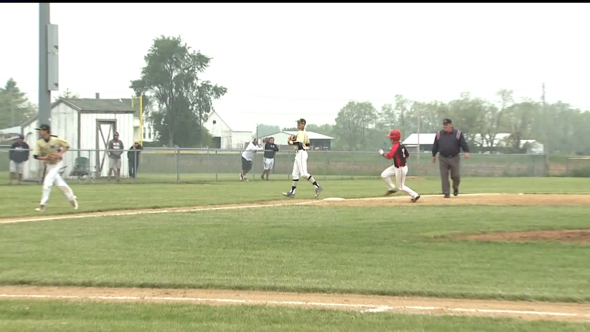Oroin Baseball wins Sectional Title