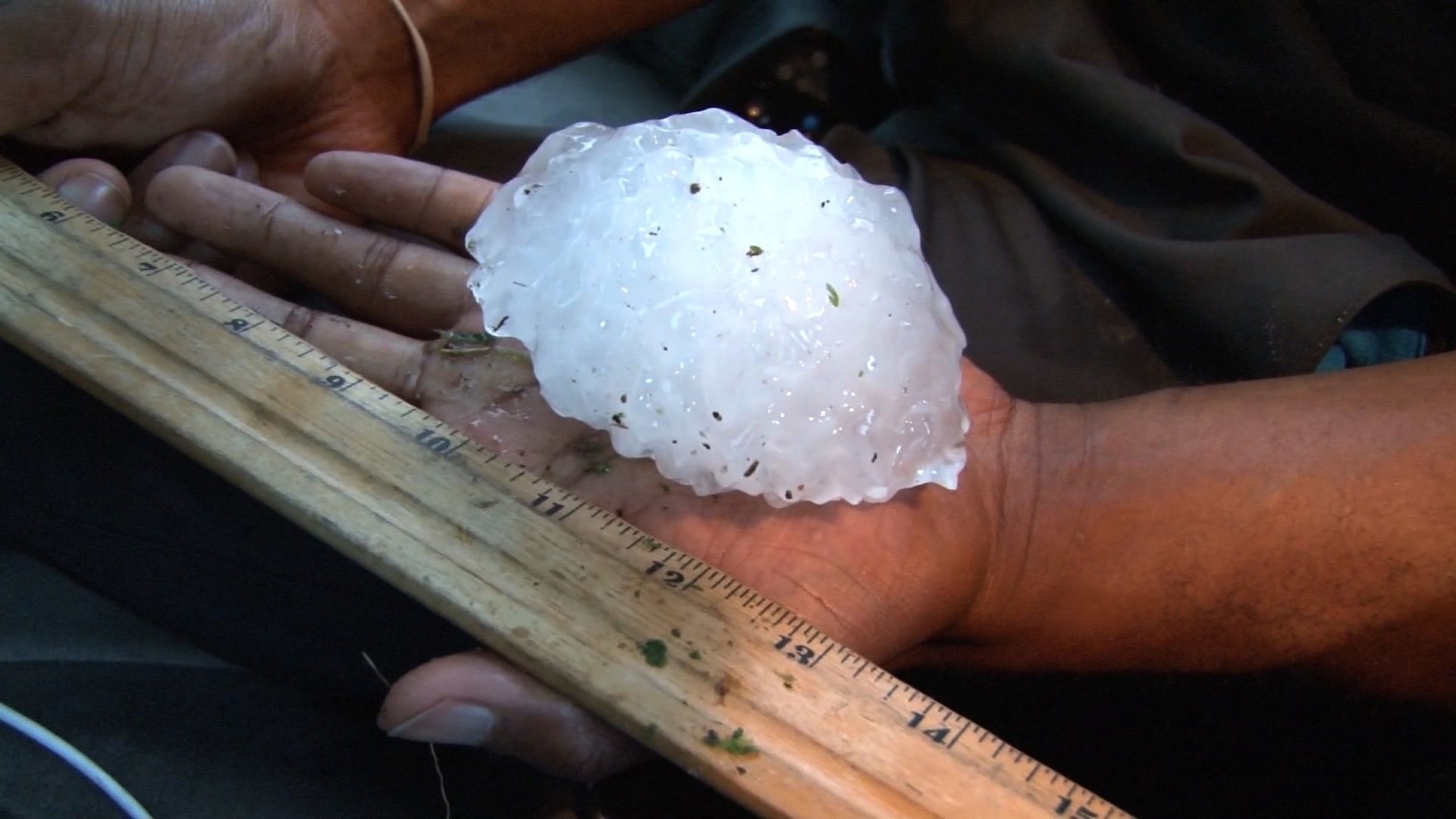 Storms bring tornadoes and softball-sized hail to Texas | wqad.com