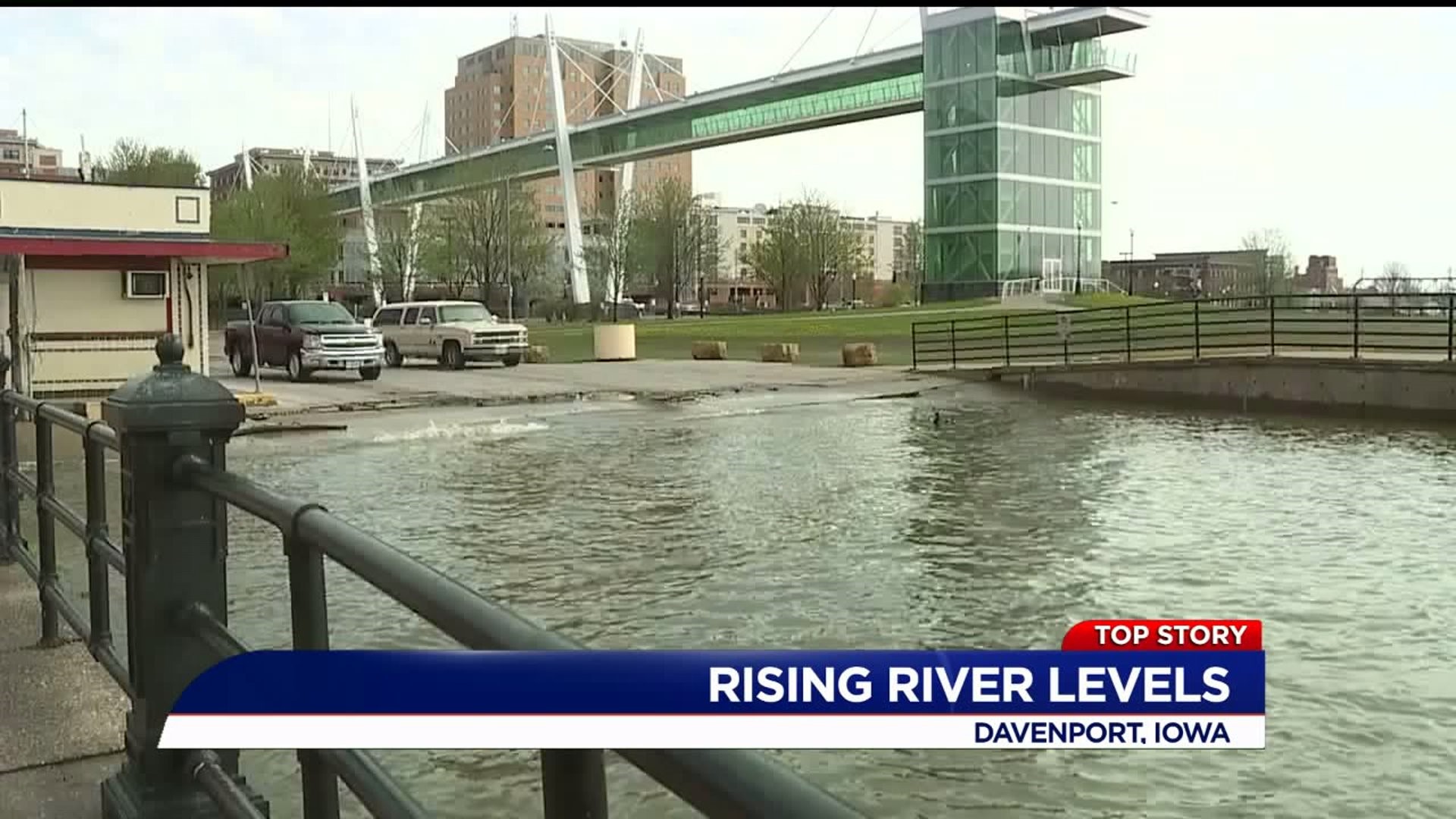 River Dr closed for flood barrier install