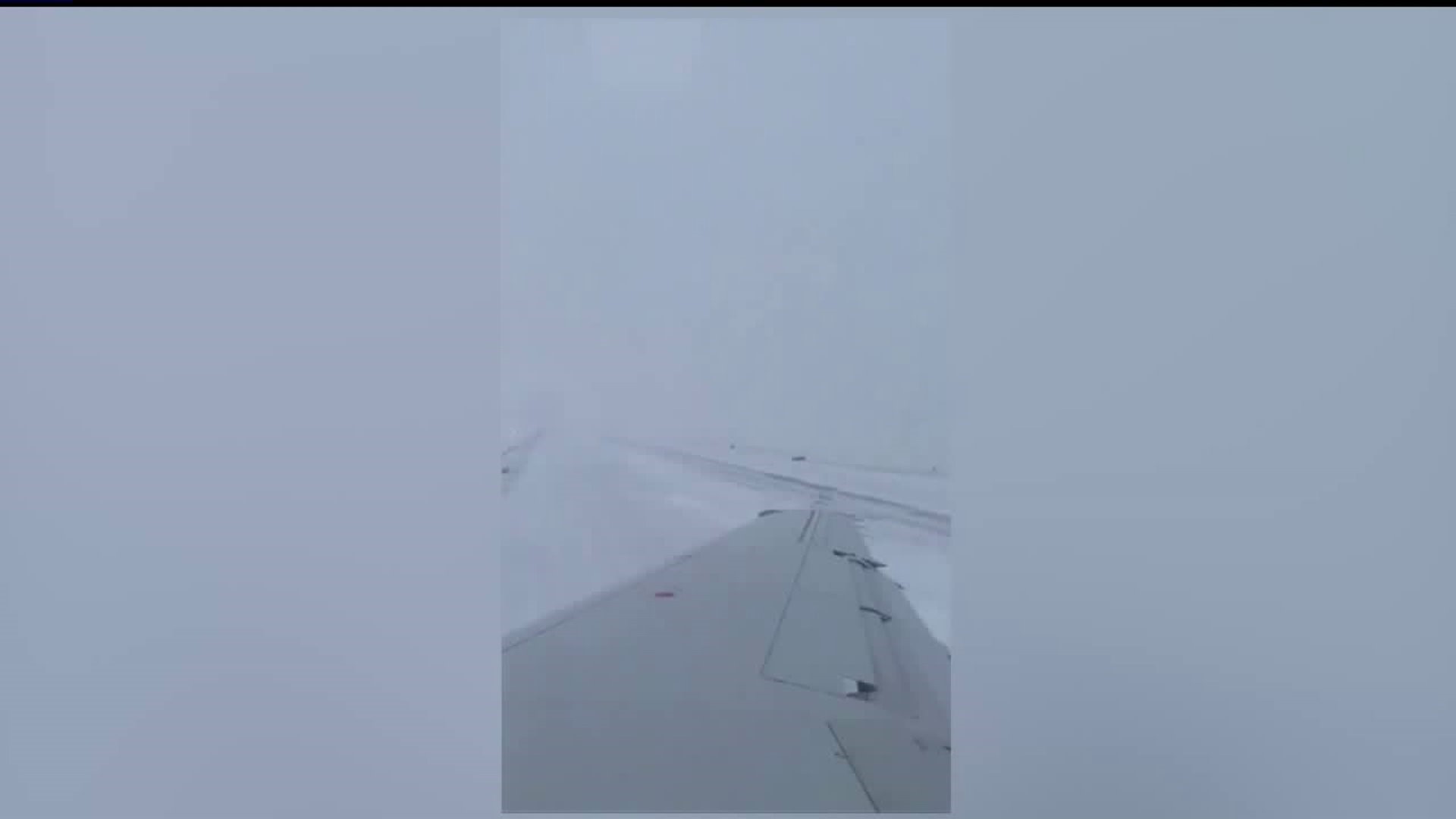 Plane landing at Chicago O`Hare slides off runway