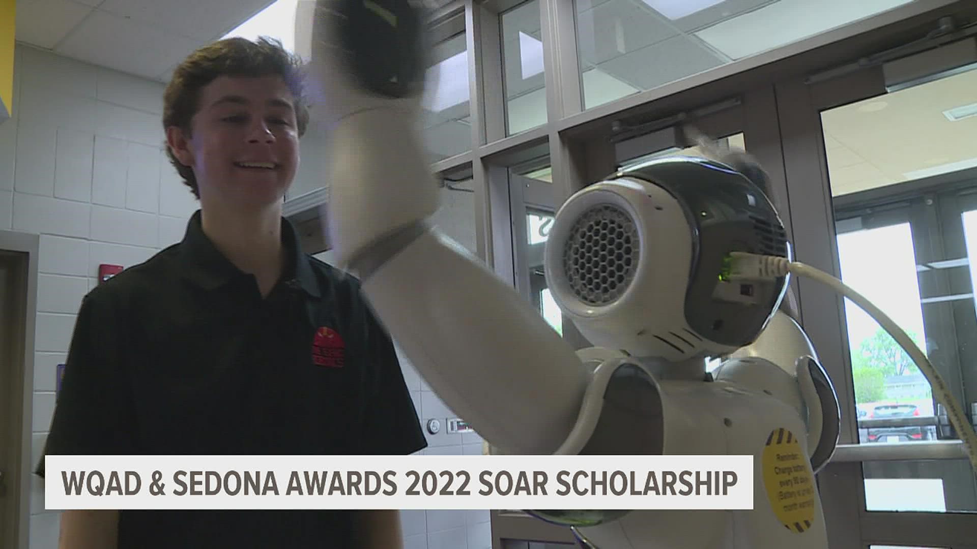 Seventeen-year-old Silas Hoffman of Muscatine is one of three high school seniors receiving a $5,000 SOAR scholarship from The Sedona Group and WQAD News 8.