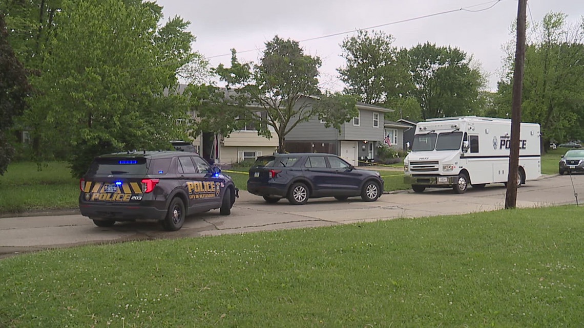 2 Bettendorf police officers, man injured after police respond to ...