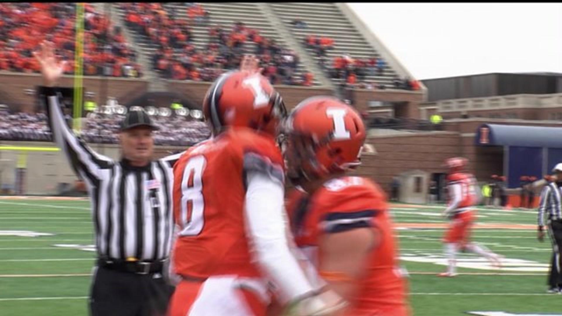 Wes Lunt Out With Broken Leg