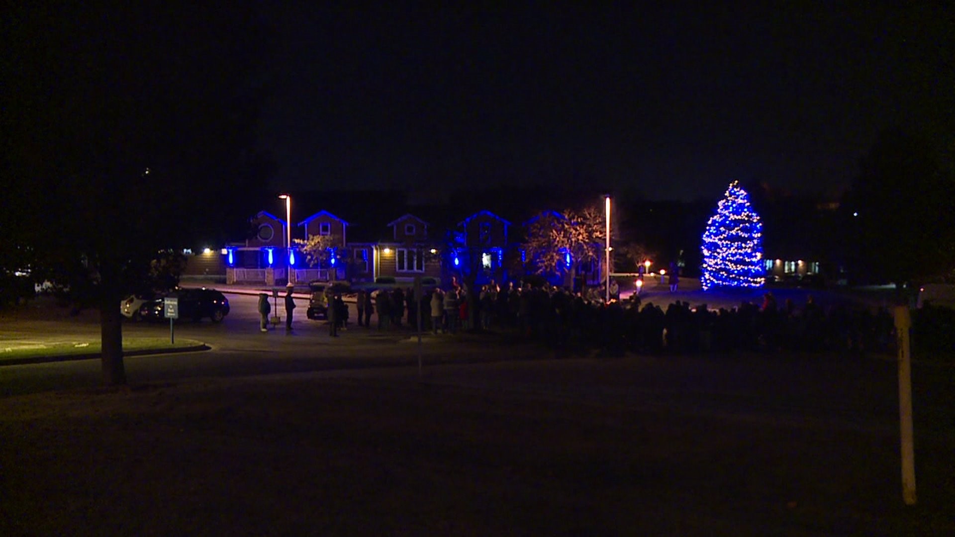 Families remember loved ones with Genesis Rememberance Tree