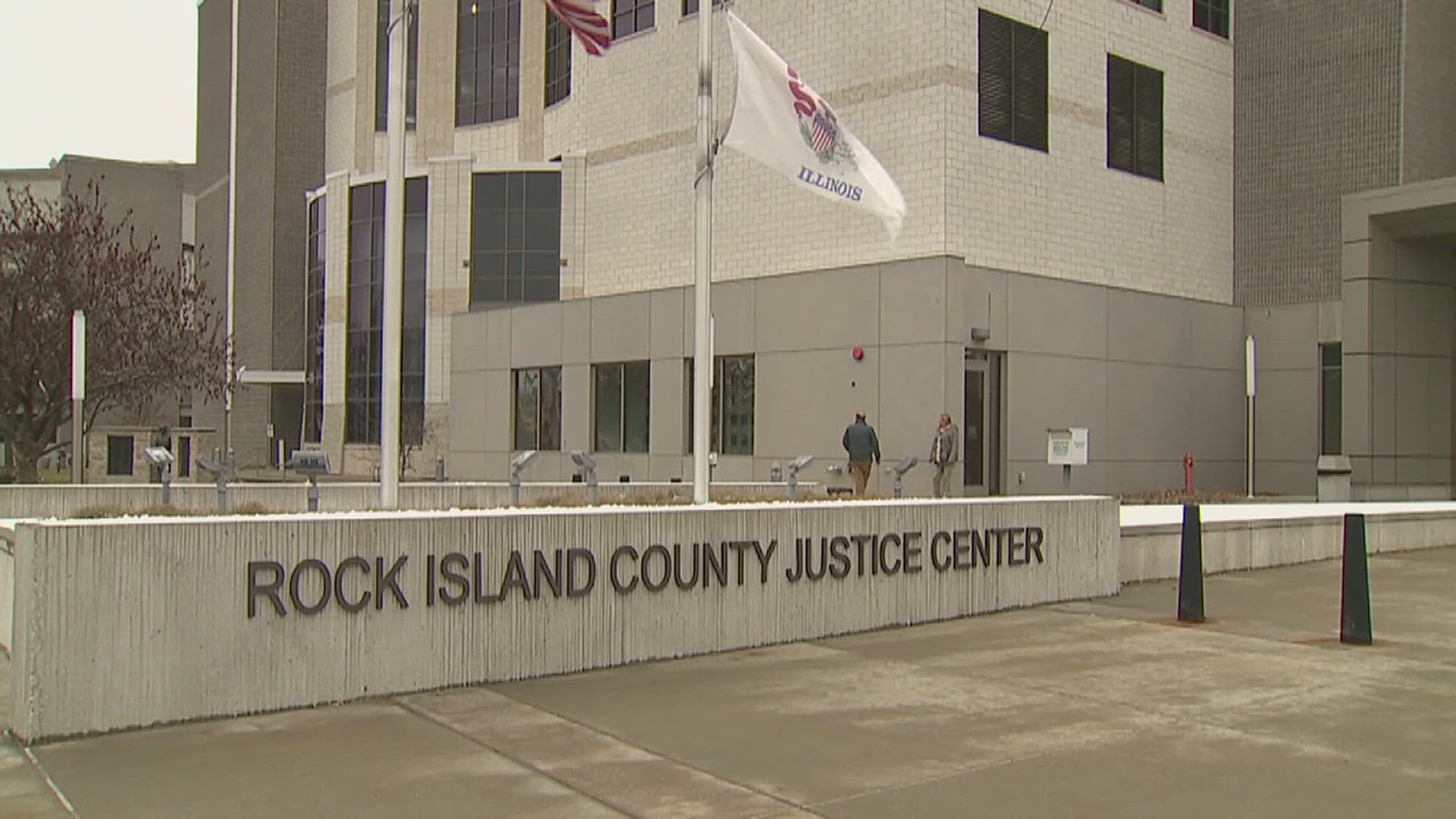 Rock Island County State's Attorney explains how police shootings are