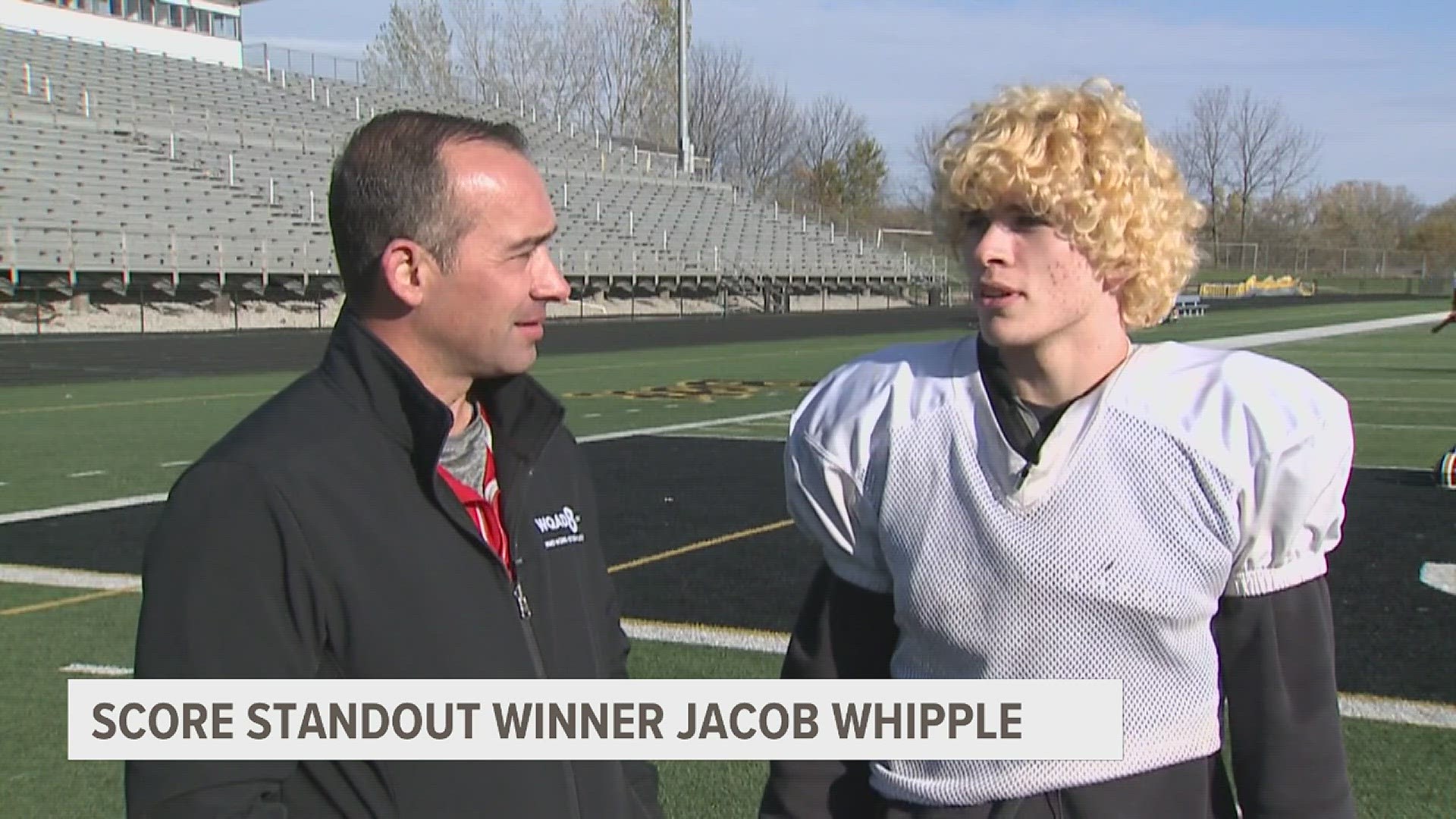 Whipple had 118 rushing yards and 2 touchdowns in Bettendorf's playoff matchup against Iowa City.