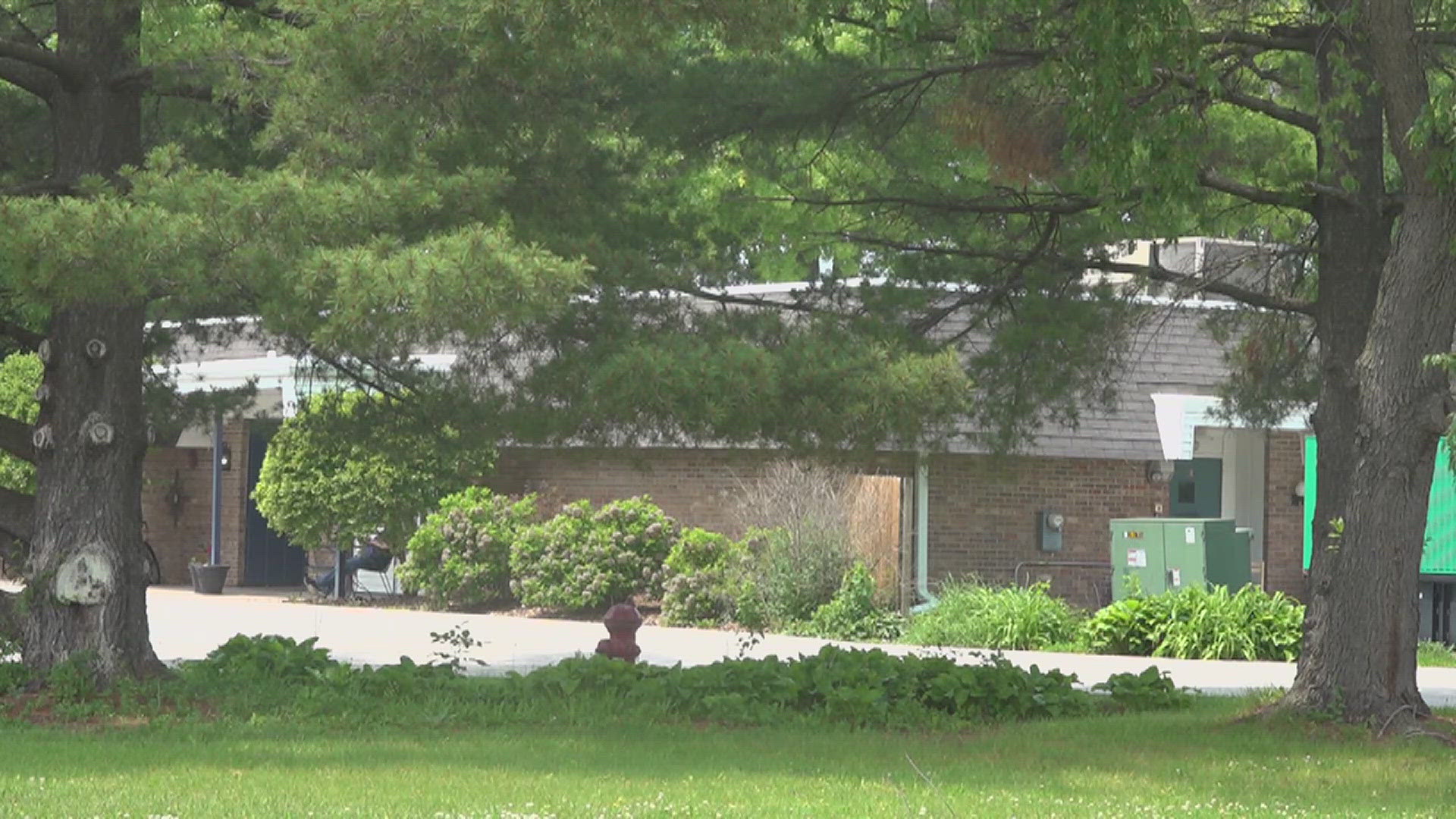 Avenue at Quad Cities will shut down the last week of July because of what management calls "unsustainable financial losses."