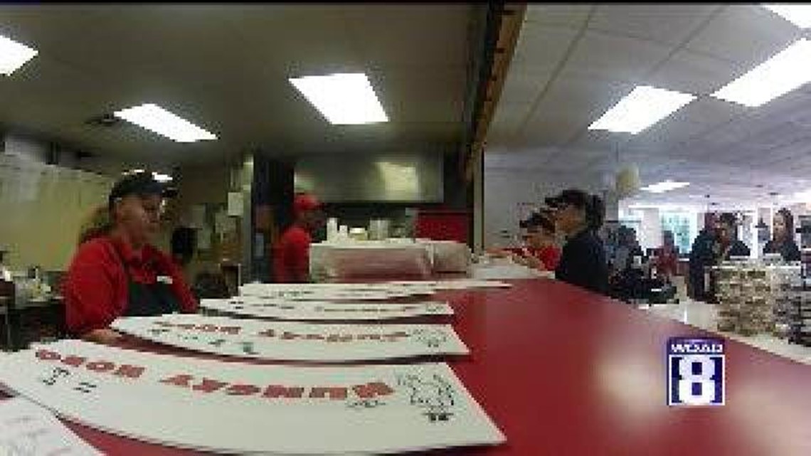 Hungry Hobo Owner Addresses Affordable Care Act Challenges