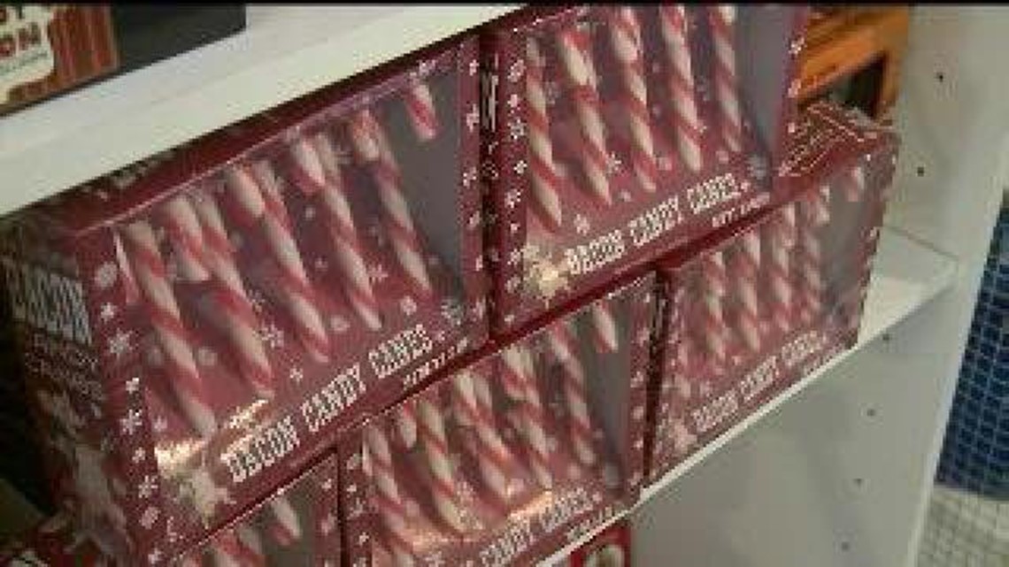 Bacon flavored candy canes hit LeClaire store