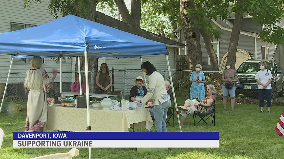 QC residents continue to show their support for Ukraine