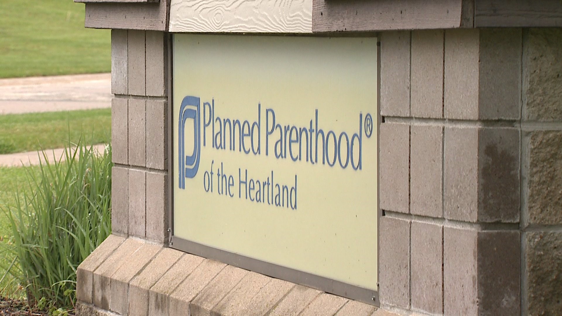 Looking to fill the gap as Planned Parenthood announces closure