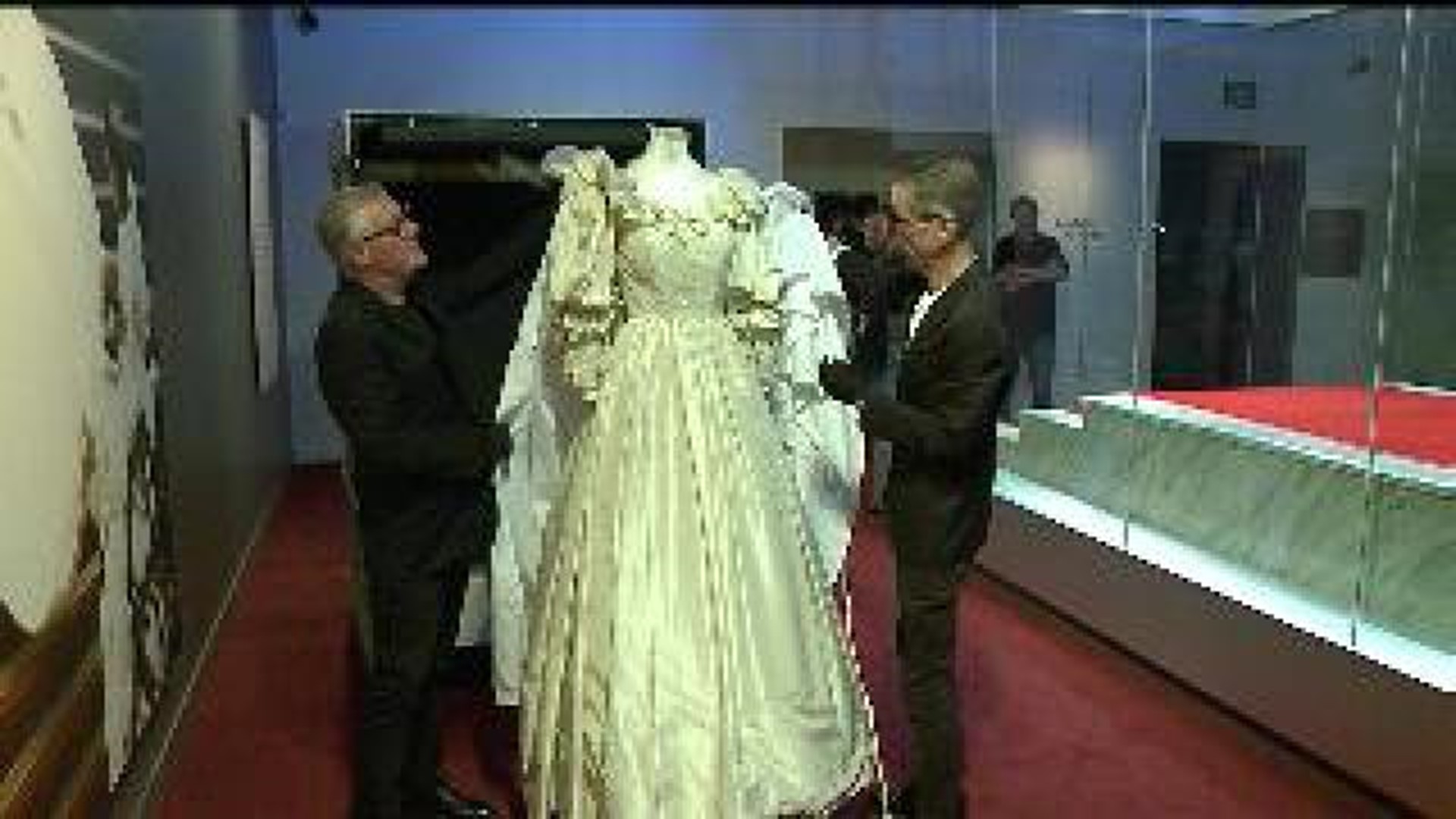 Princess Diana Exhibit goes on display