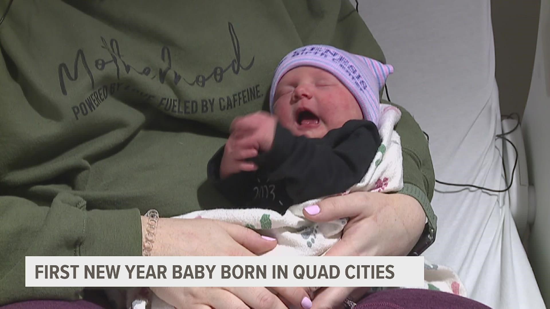 Quad Cities welcomes first new born baby of 2023 | wqad.com