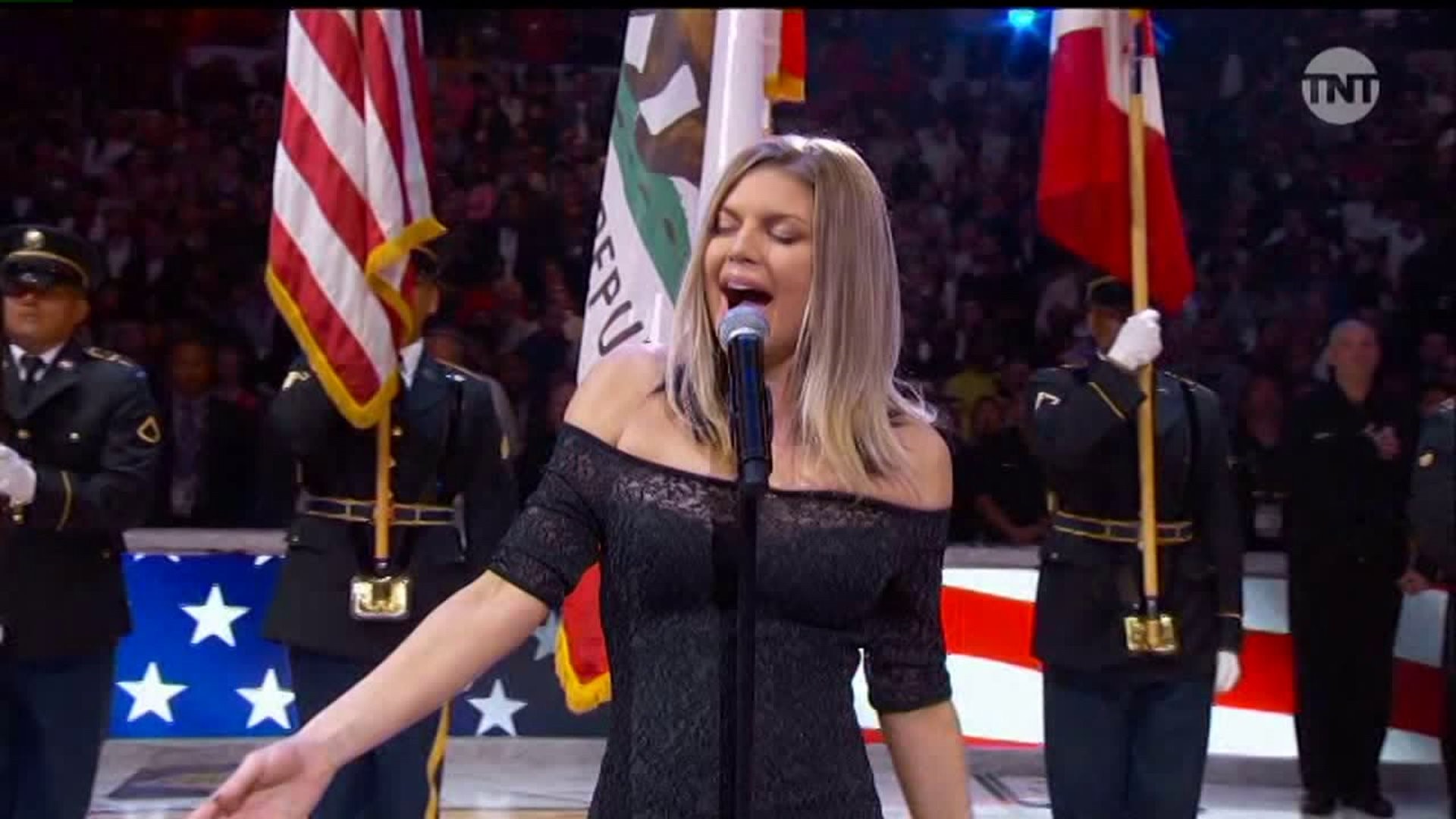 Fergie Sings National Anthem