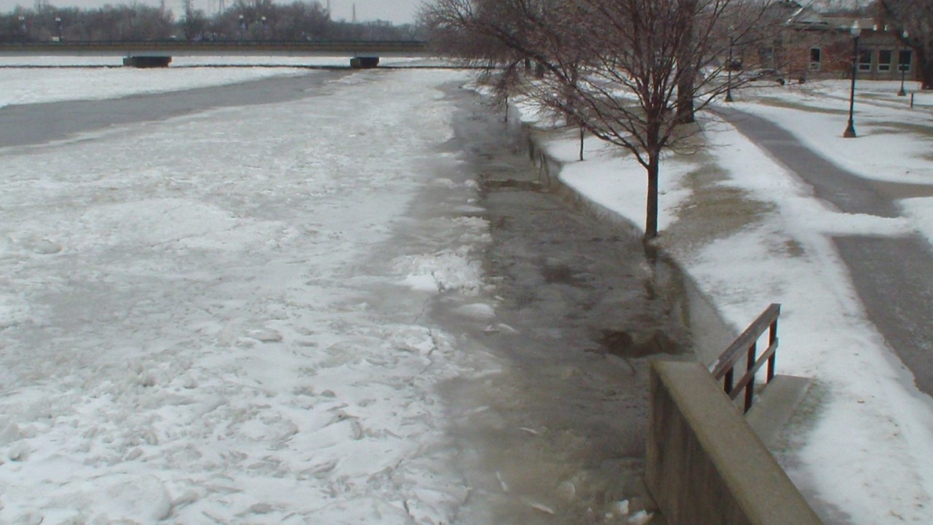 Carbon Cliff says “be prepared for flooding”