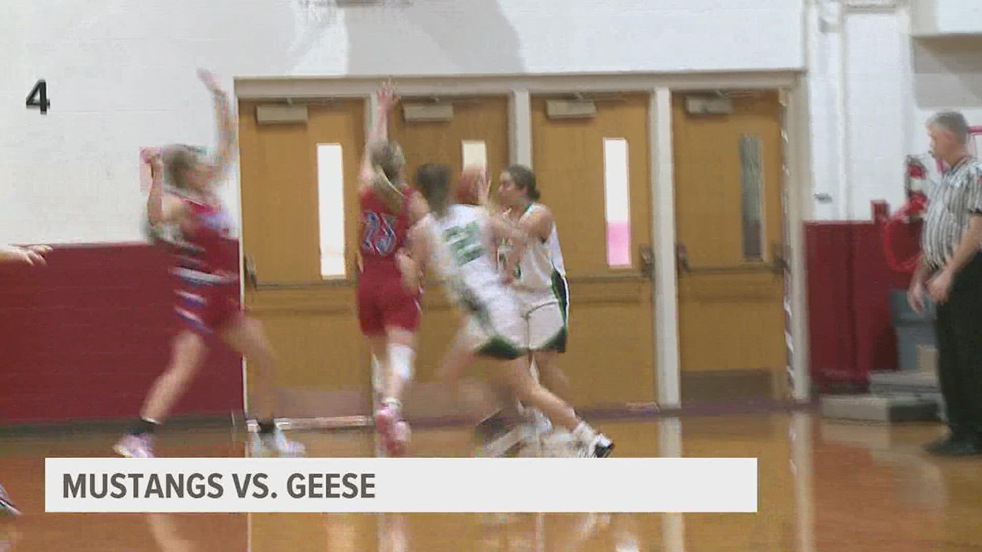 QC Girls High School Basketball Morisson Monmouth Roseville Take qc-girls-high-school-basketball-morisson-monmouth-roseville-take