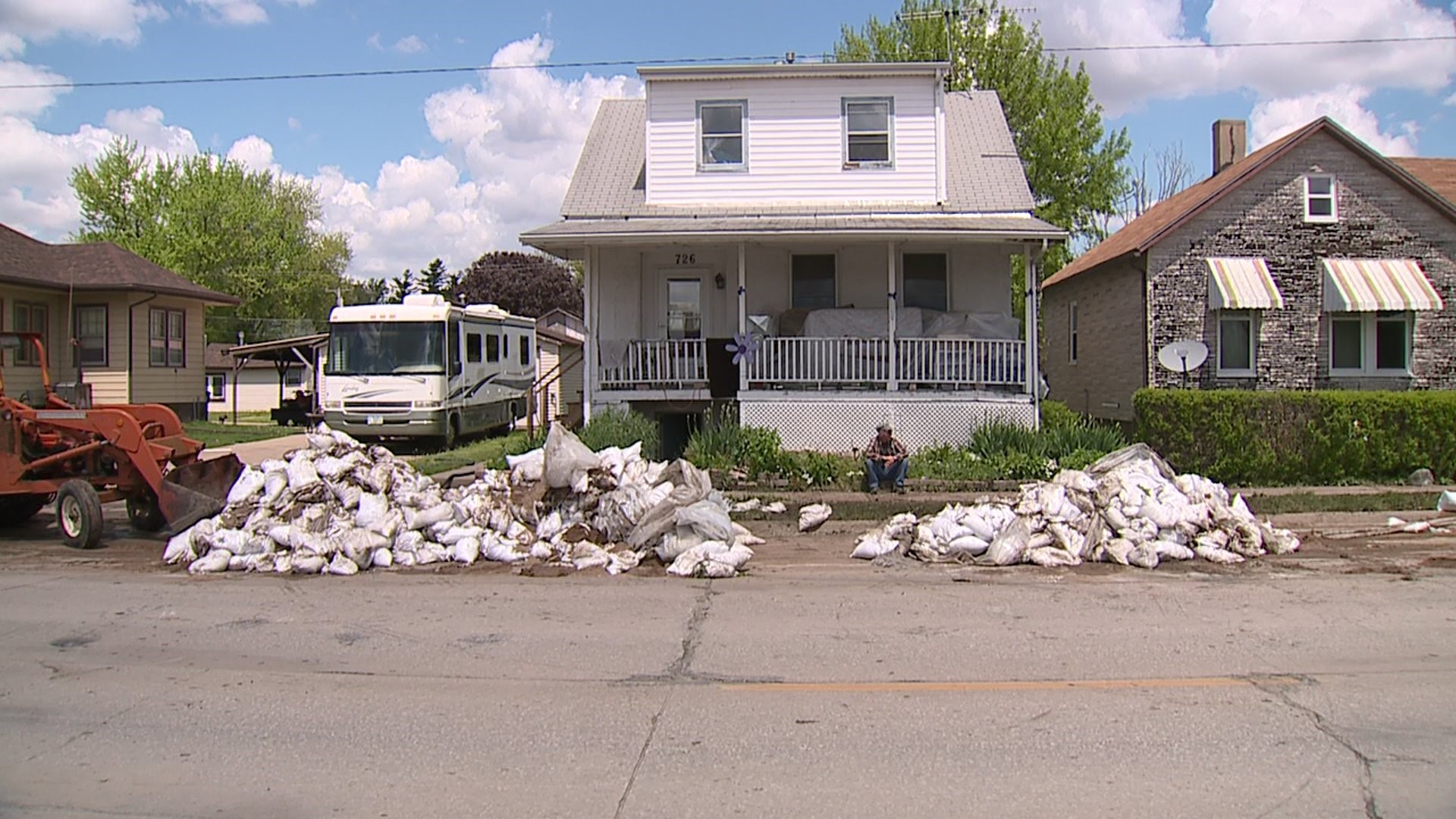 Volunteers needed to remove sandbags in Buffalo, Iowa