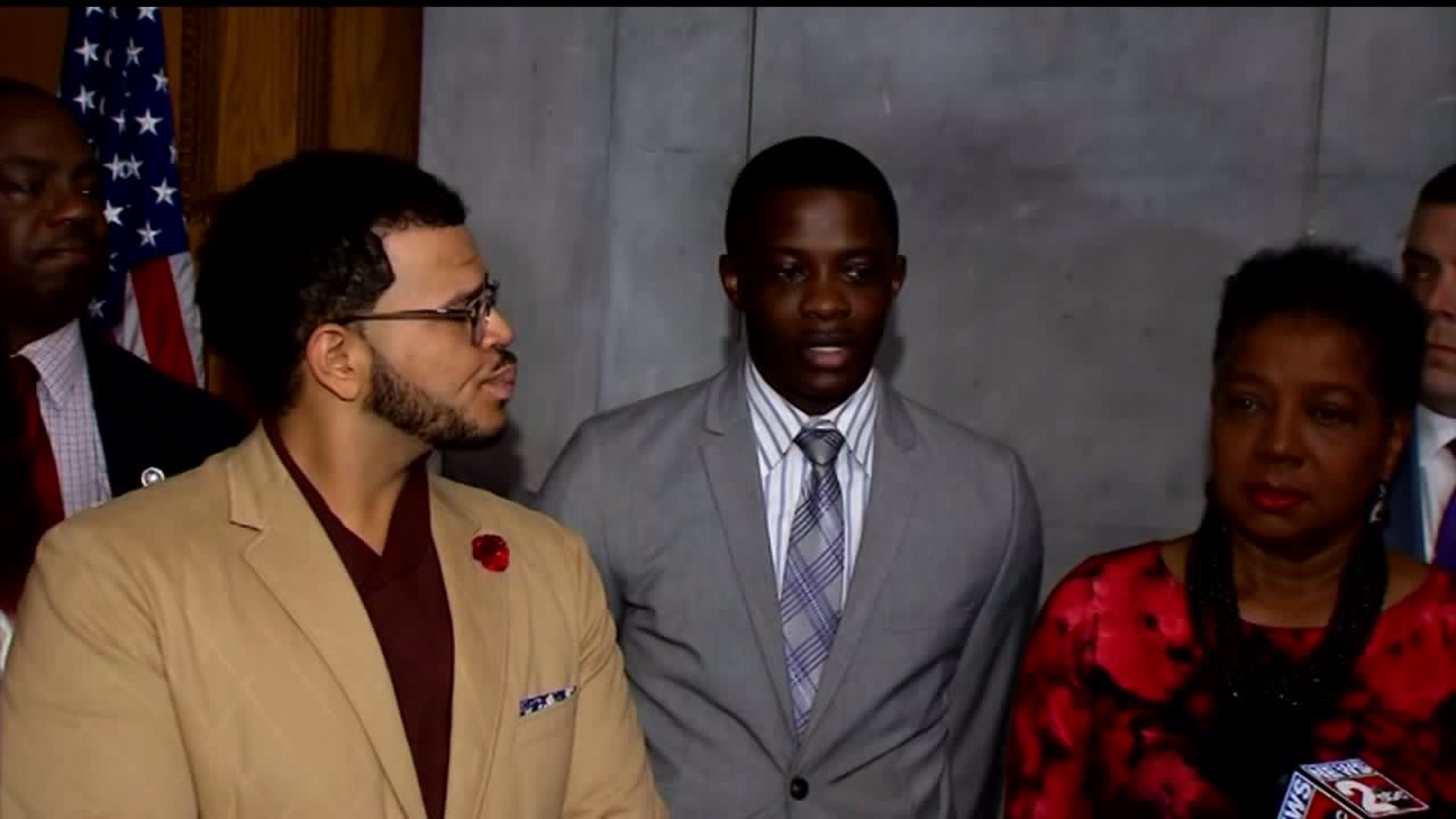 Lawmakers honor James Shaw Jr, man who stopped Waffle House shooter