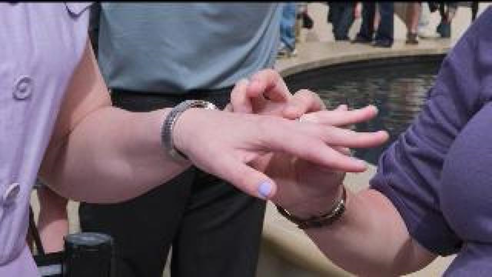 Same-sex couples can marry in Illinois