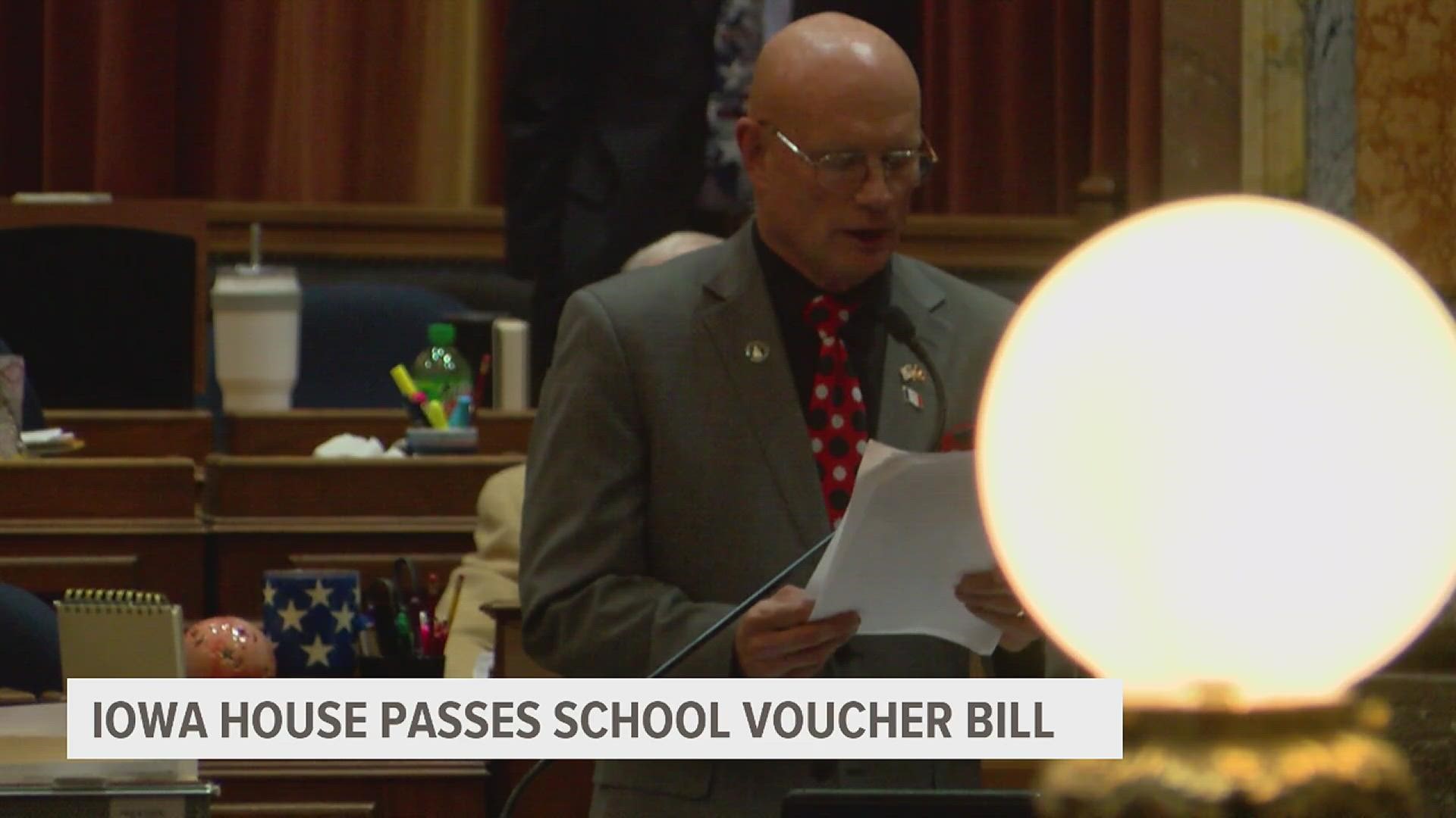 Gov. Reynolds reacts Iowa passes school voucher bill