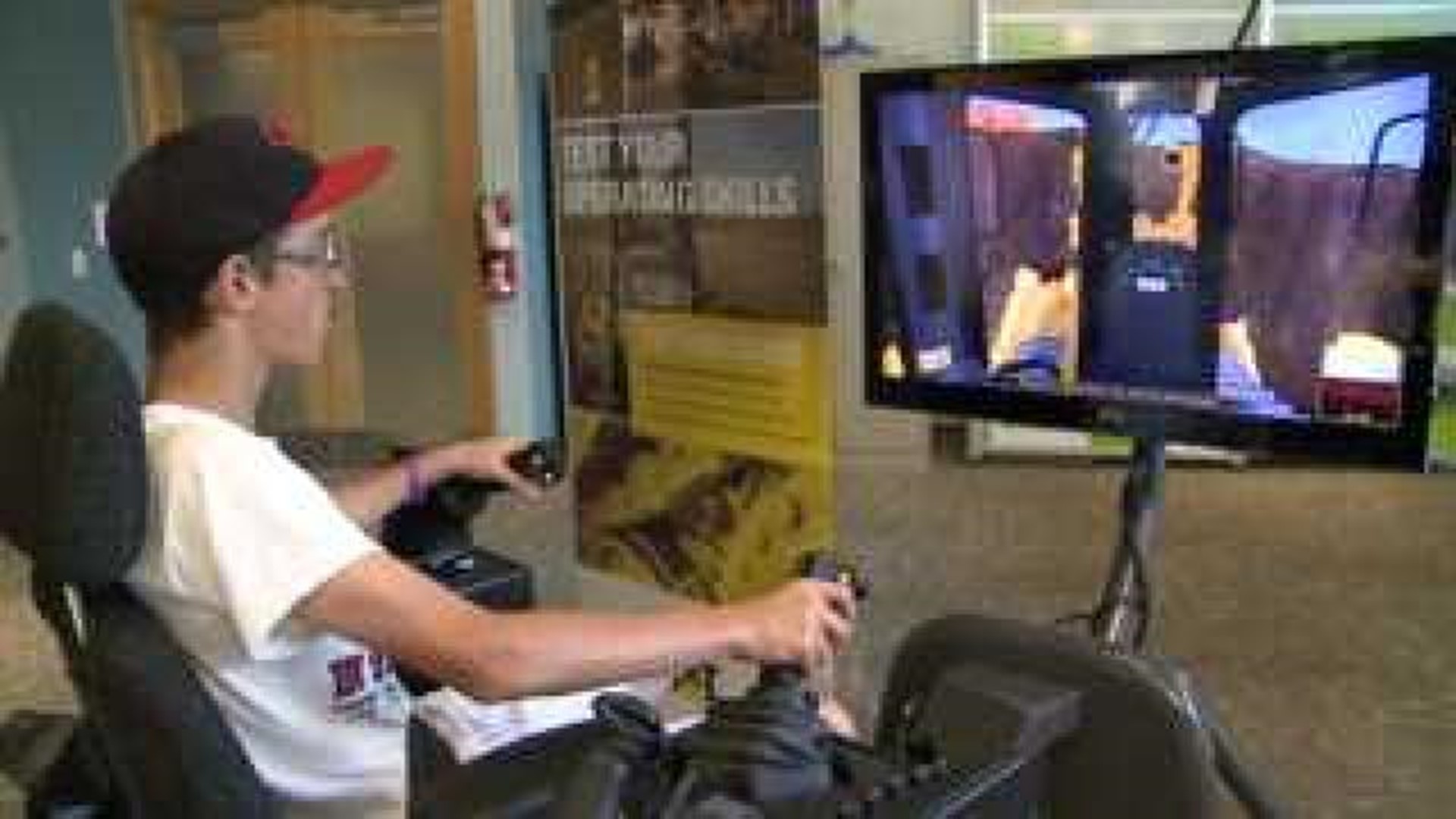 Bulldozer simulator gives kids hands-on experience