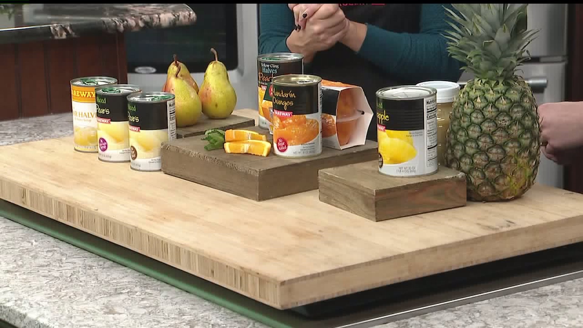 In the Kitchen with Fareway How to Choose Healthy Canned Fruits