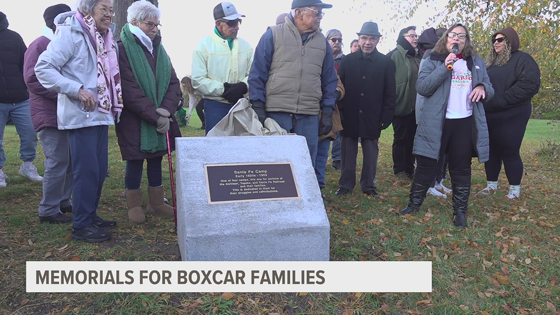 Galesburg unveils four memorials honoring 'boxcar camp' families - Vimarsana News