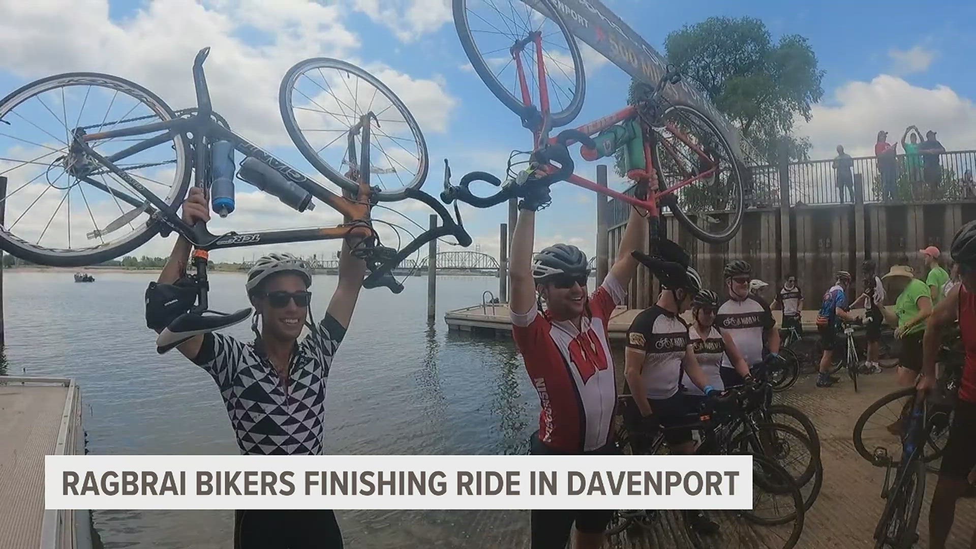 RAGBRAI Riders Finish Ride Dip Tires Into The Mississippi River Wqad Com   6ae56dfa E344 4b59 8302 C8ffc508cc2d 1920x1080 