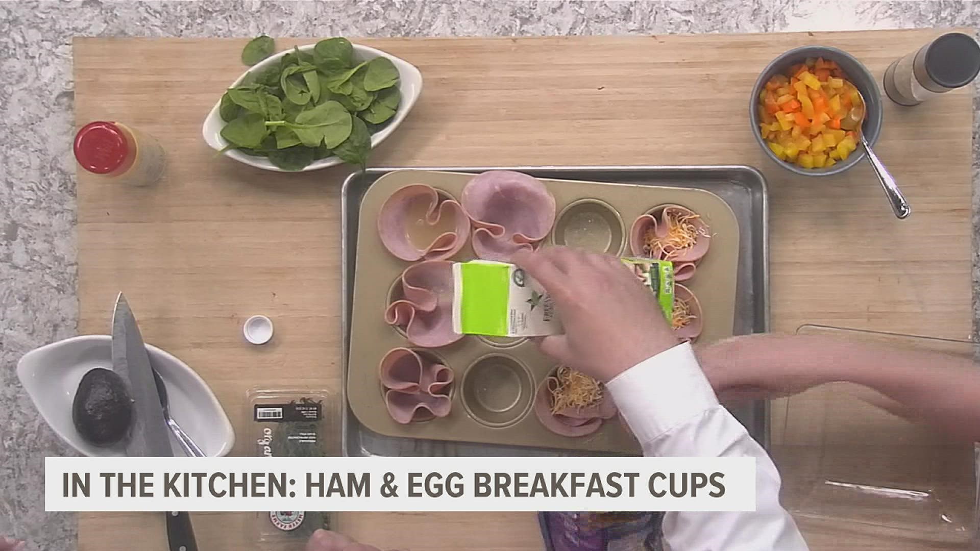 These ham and egg breakfast cups are healthy, delicious and easy for those on the go in the morning!