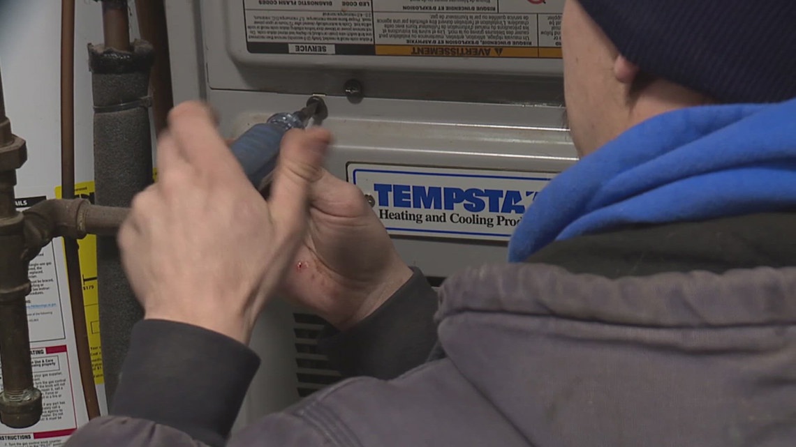 Subzero cold keeps Quad Cities furnace technicians working overtime