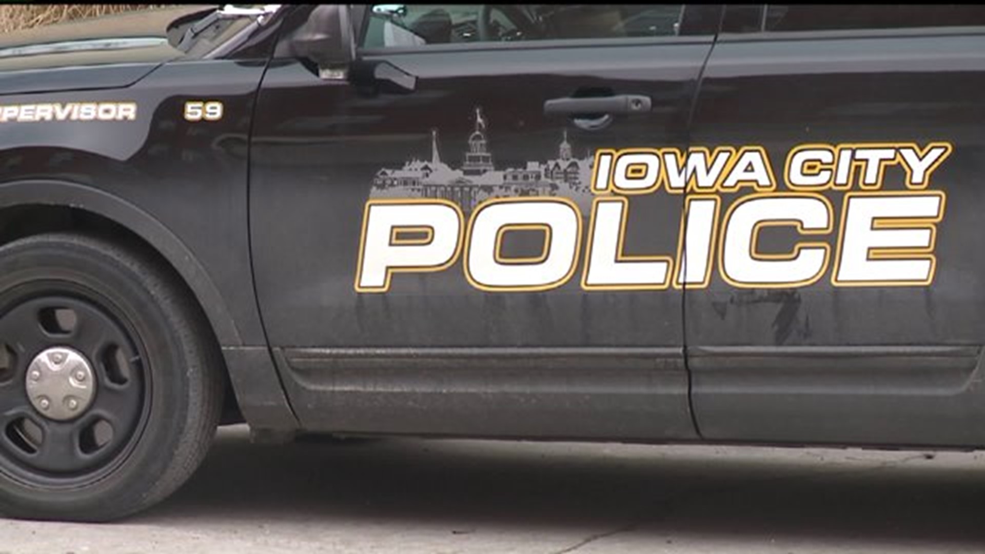 Iowa City passes immigration enforcement policy