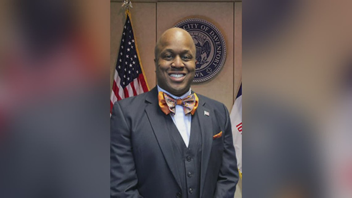 Davenport's seventh ward alderman announces resignation - Vimarsana News